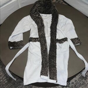 Pottery Barn White Robe with Faux Fur Trim